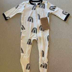 Kyte Baby Rainbow Footie